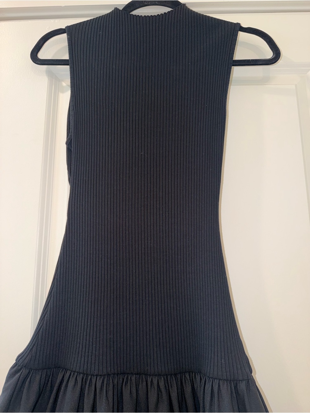 Zara Sleek Sleeveless Black Ribbed Bubble-Hem Dress - Picture 2 of 6